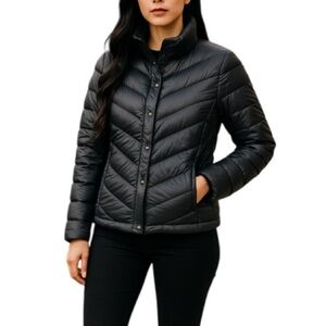 GAP Black Down Fill Puffer Jacket Nylon Lightweight Zip Snap Pockets Granola M